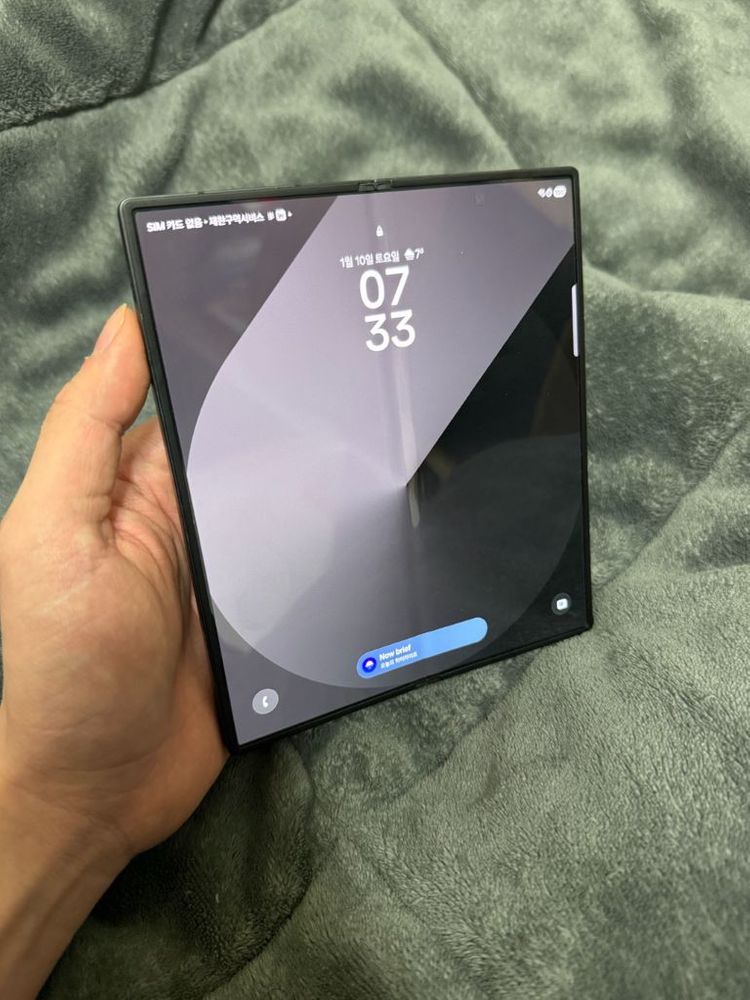 갤럭시 폴드 6 512gb 자급제 크래프티드 블랙--1