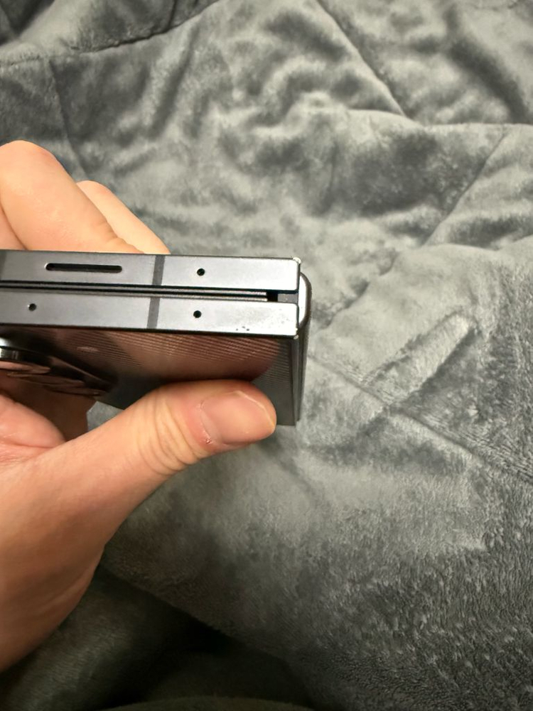 갤럭시 폴드 6 512gb 자급제 크래프티드 블랙--5