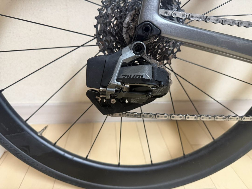 메리다 스컬트라7000(xxs)--5