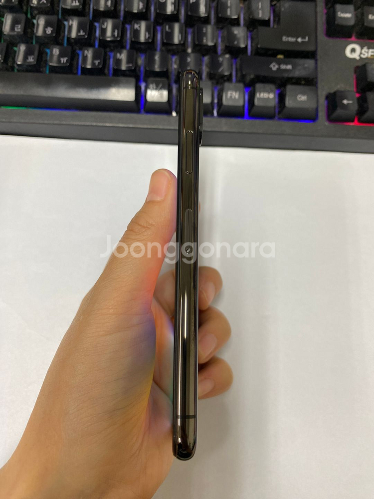 아이폰XS 스그 외관SS급 64GB 배터리성능100% 인스타 감성폰 자녀폰 205175--4