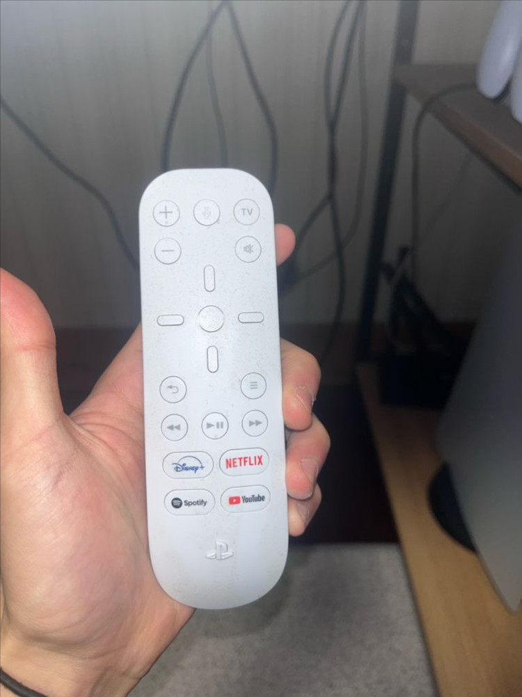 플스5 콘솔 본체 + 컨트롤러 2개 + 정품 액세서리 + 게임 타이틀 여러개--3