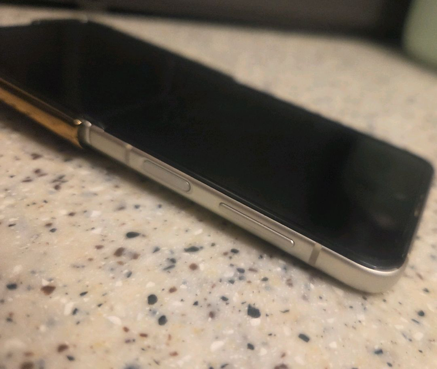 갤럭시 Z 플립3 크림색 256GB 타통신가능--6