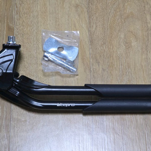 라이트프로 양발 킥스탠드