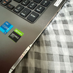 LG 울트라기어 ( 게이밍, 그래픽 작업용 고스펙 노트북 )