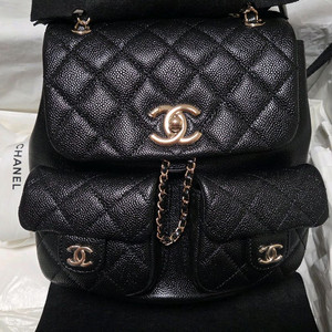 샤넬 듀마 투포켓 백팩 미디움