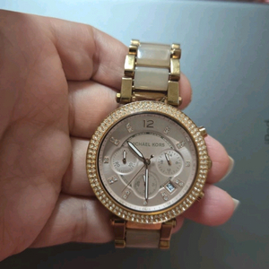 마이클코어스 시계