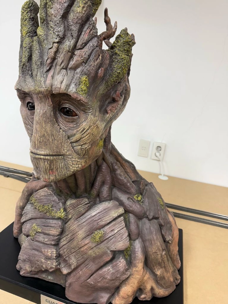 킹아츠 그루트 Groot 1:1 스케일 피규어 이미지