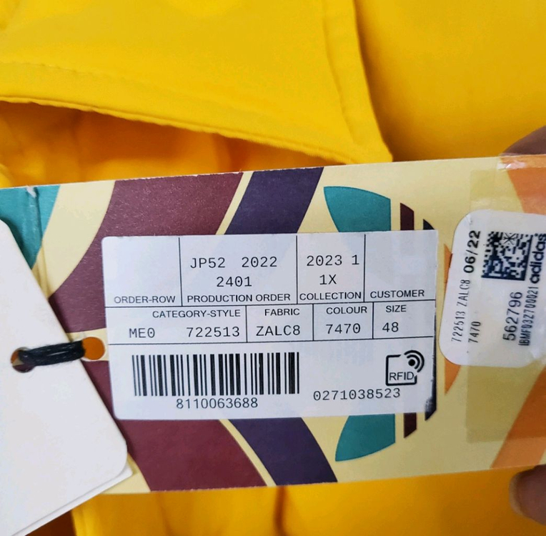 구찌 아디다스 콜라보 다운 재킷 점퍼 팝니다--5