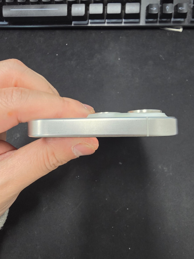 ◆특가◆ 아이폰15프로 256G B급 멍폰 68만--5