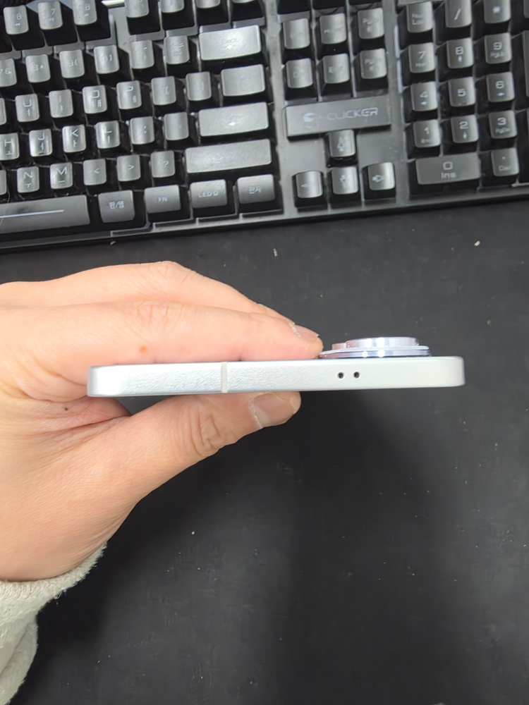 ◆특가◆갤럭시S25엣지 512G SS급 86만--6