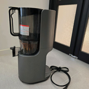 휴롬 H200 착즙기 이미지