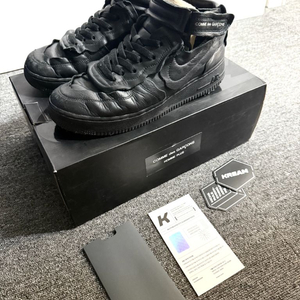 나이키X꼼데가르송 옴므 플러스 에어포스 미드 블랙 245 / 풀박,크림보증서 이미지