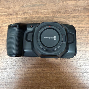 Blackmagic Pocket Cinema Camera 4K (MFT)