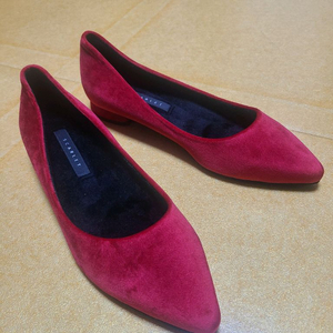 코치 레드 스웨이드 플랫슈즈