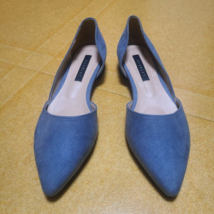 블루 스웨이드 플랫슈즈
