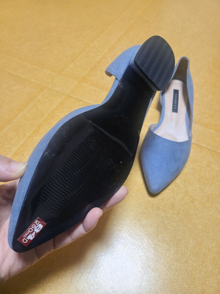 블루 스웨이드 플랫슈즈--3