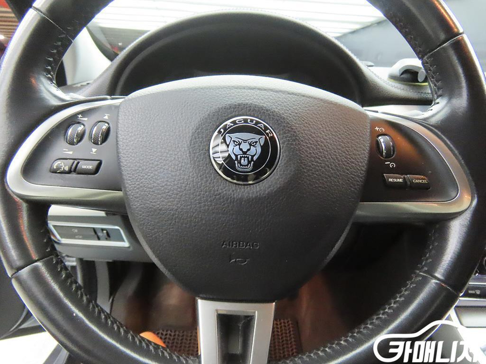 [재규어]뉴XF 2.2 D 럭셔리 #2026년특가--9