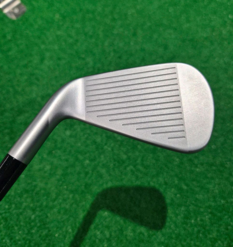 테일러메이드 P790 3번 아이언 (4세대) 민트급 이미지
