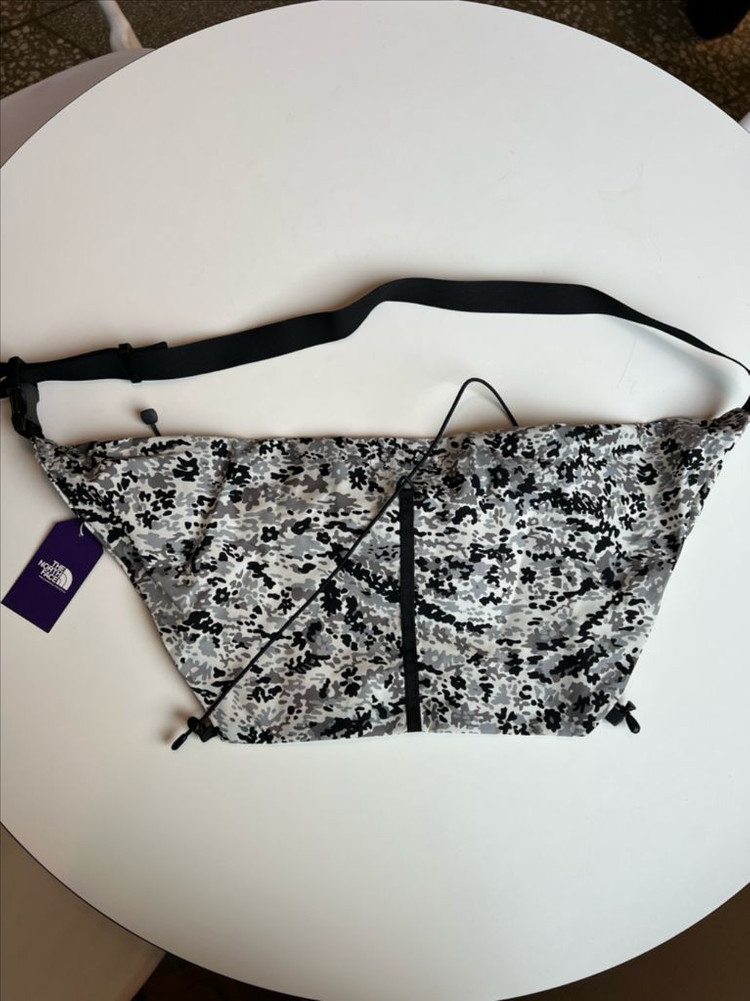 노스페이스 퍼플라벨 노마디자인 플라워 카모플라쥬 랩백 이미지