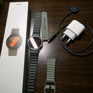 갤럭시 워치5 프로 40mm 이미지