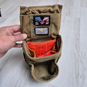 아틀라스46 마르티네즈 파우치