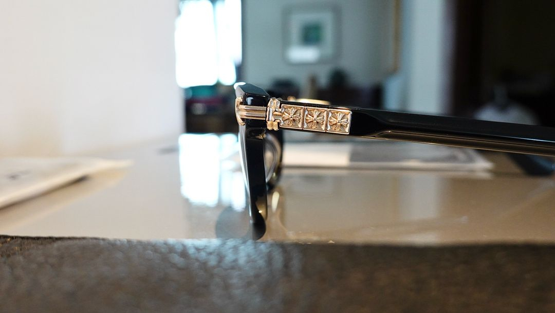 크롬하츠 스모크쇼 선글라스 bk-18kGP-S 이미지