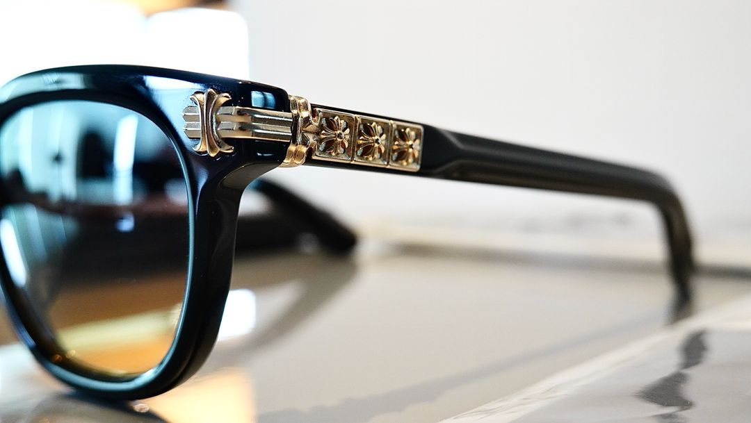 크롬하츠 스모크쇼 선글라스 bk-18kGP-S 이미지