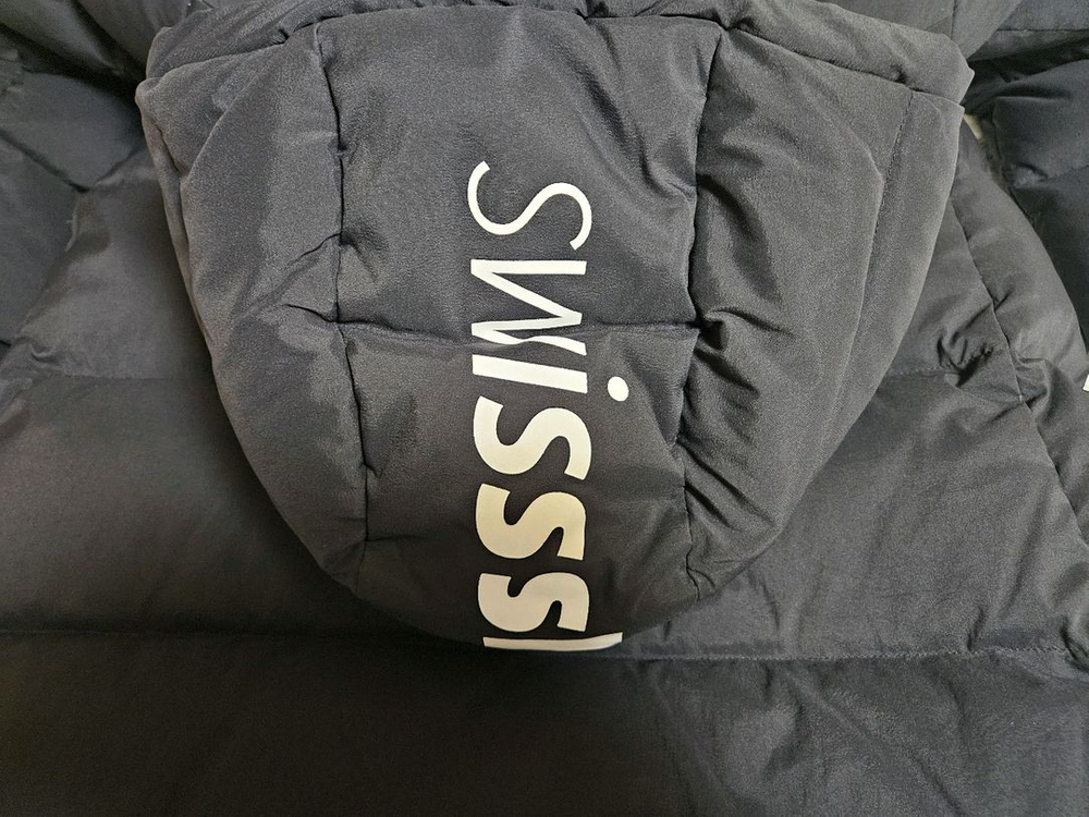 데상트 아우디 롱패딩팔아요(90)--5