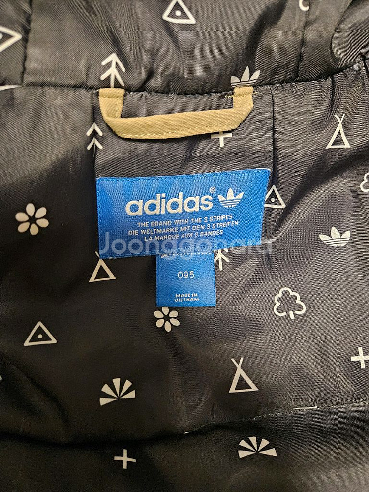 아디다스 패딩점퍼 95, 105 일괄 판매합니다--4