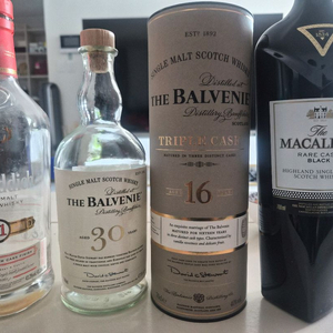 발베니30년산공병.기타공병 이미지