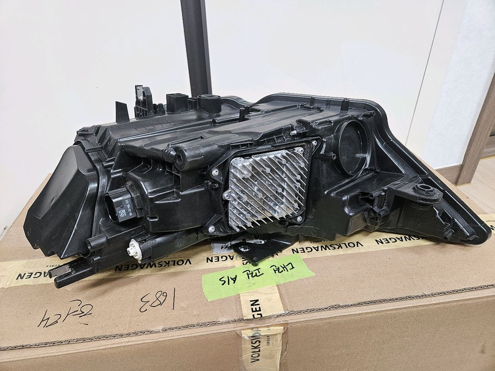 아우디A6 45 TFSI 매직헤드라이트 2022년형--2