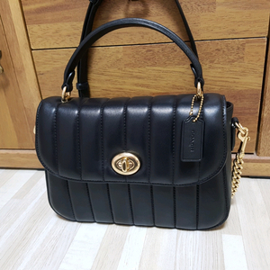 (새상품)코치 말리 사첼 크로스백