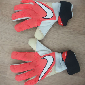 나이키 골키퍼 장갑 베이퍼그립3 10호