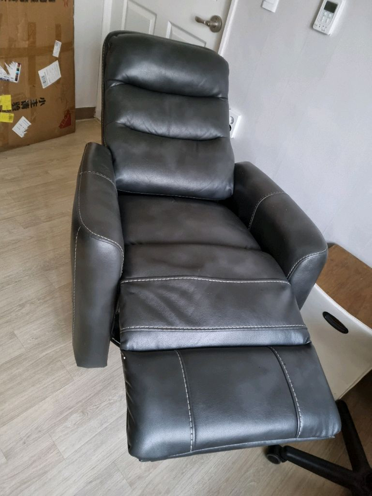 1인용전동리클라이너가죽소파--4