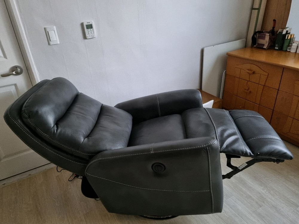 1인용전동리클라이너가죽소파--5