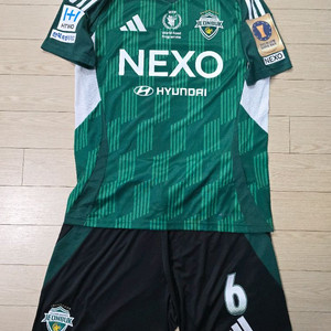 2025 전북현대 홈 실착 No.6 맹성웅 코리아컵 버전 판매합니다.