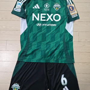 2025 전북현대 홈 실착 No.6 맹성웅 코리아컵 버전 판매합니다.