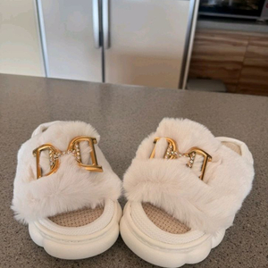 아이보리색 신발