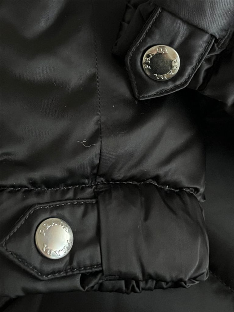 프라다 패딩--5