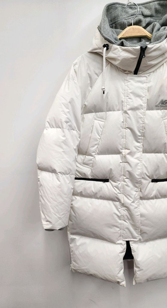 뉴발란스 여성 롱패딩(90사이즈) 이미지