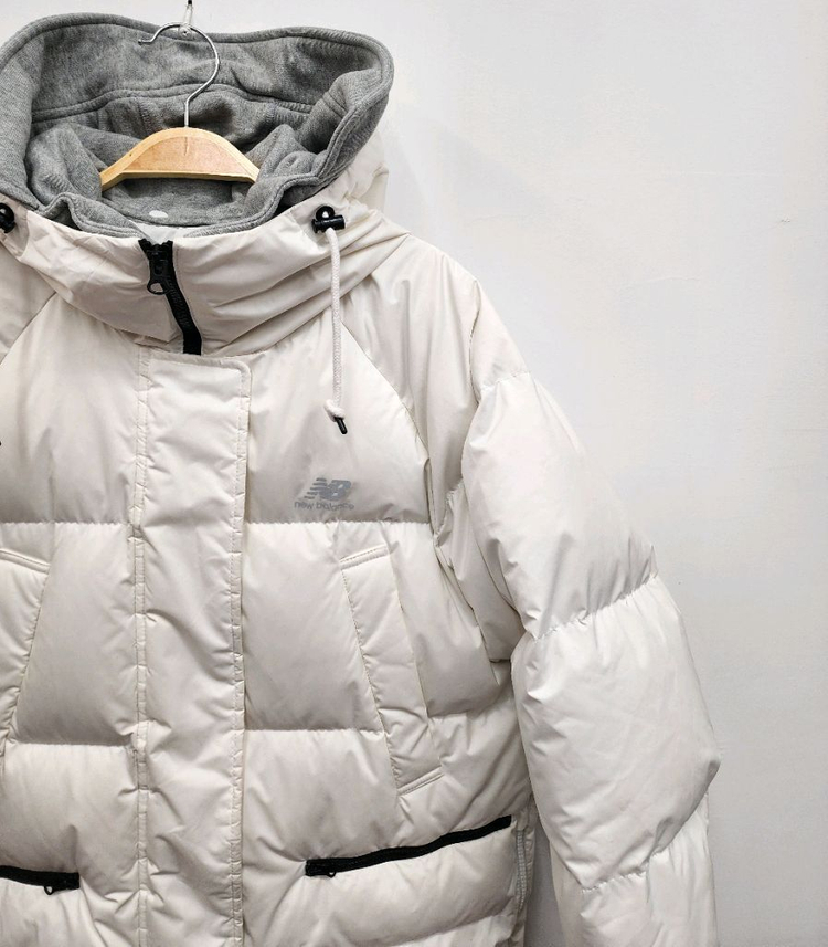 뉴발란스 여성 롱패딩(90사이즈) 이미지