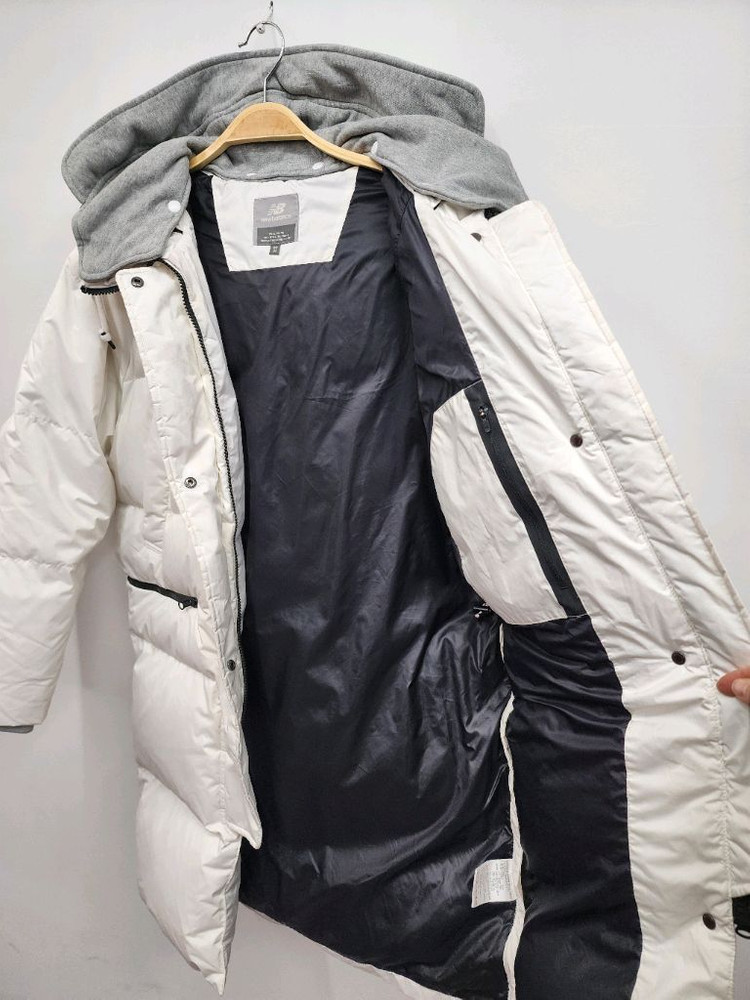 뉴발란스 여성 롱패딩(90사이즈) 이미지