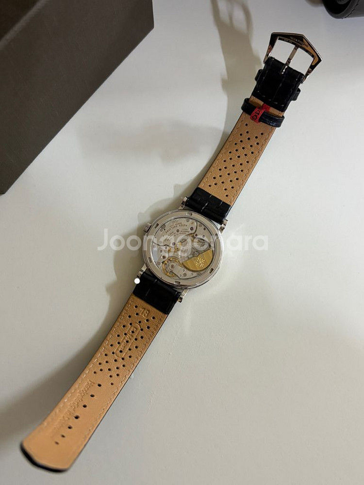 파텍필립 칼라트라바 5120G--5