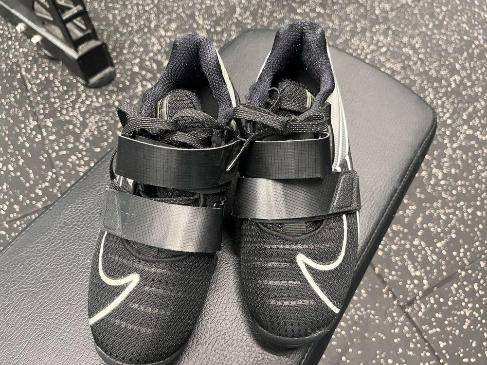 나이키 로말레오4 역도화 230 이미지