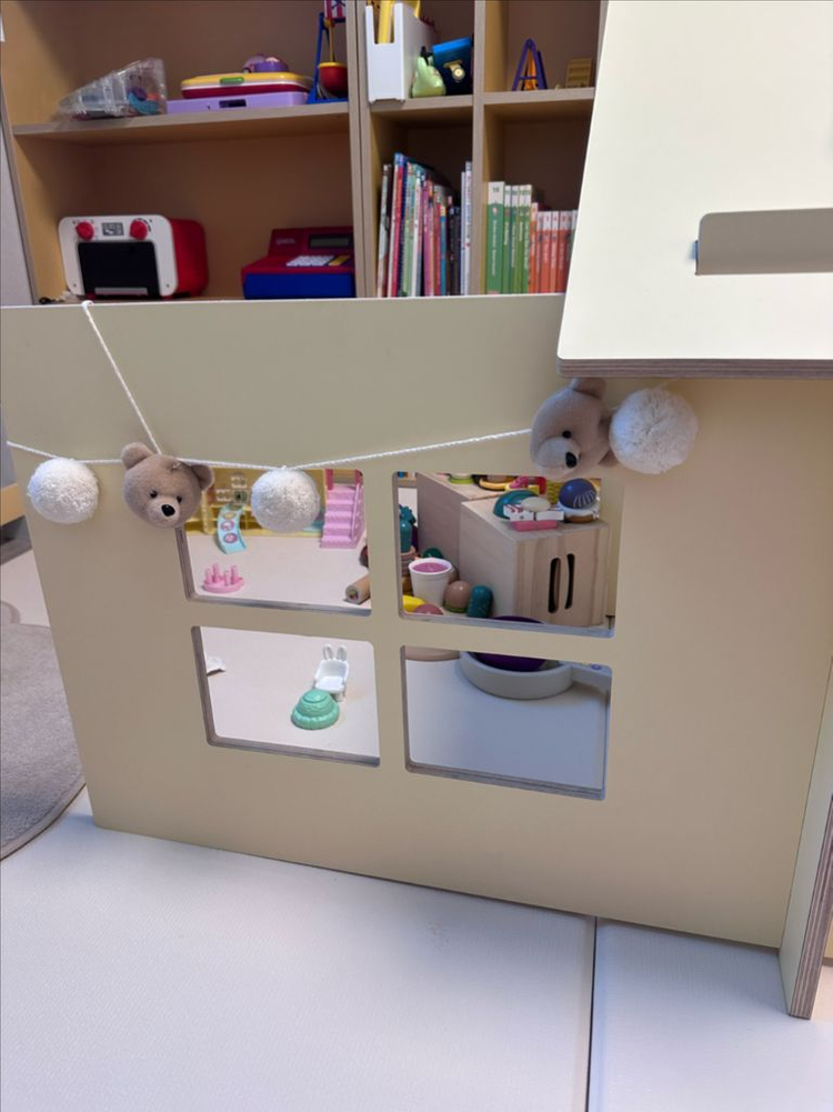 로이츠 원목 하우스파티션 이미지