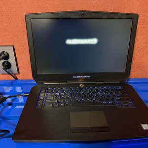 에일리언웨어 15 R2 게이밍 노트북 쿨거 네고 가능