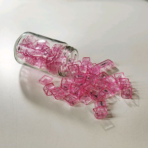 핑크색 투명 키보드 키캡