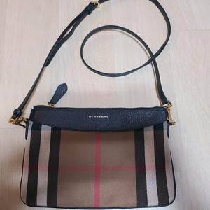버버리 뉴페이톤 크로스백
