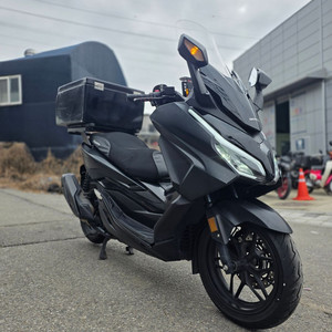 혼다 포르자350 24년 4만키로 배달셋팅o 저렴하게 판매합니다