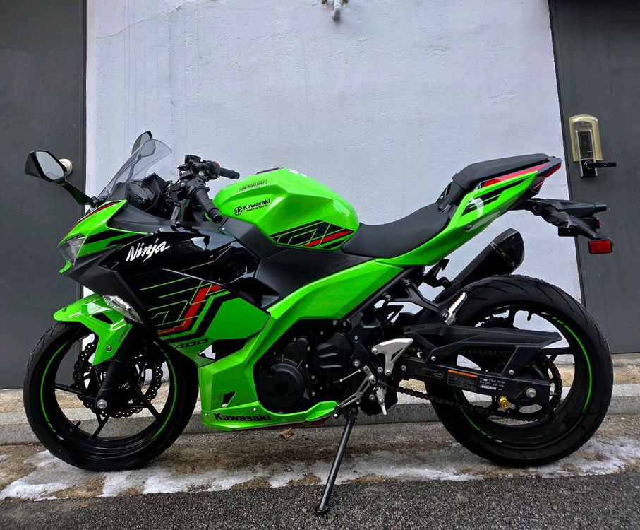 가와사키 닌자400 23년식 아크라 구변완료--3